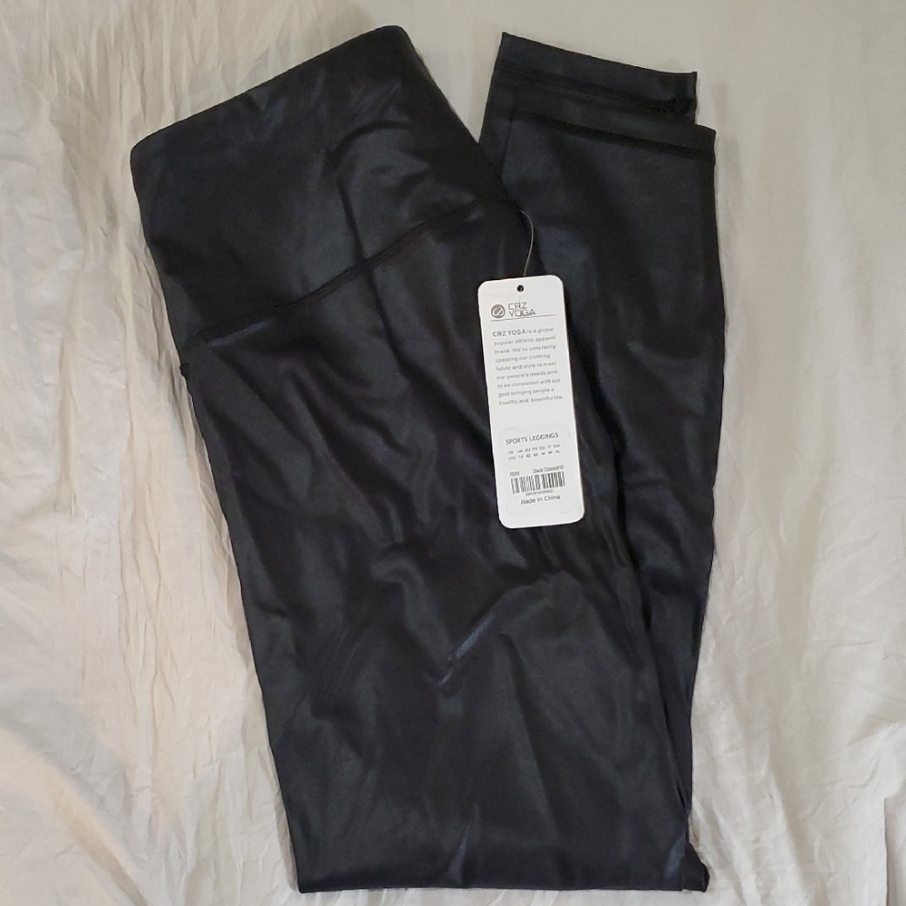NWT Czy Yoga Black Sz L Leggings